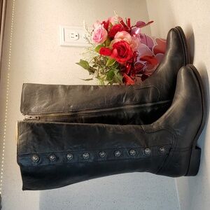 FRYE soft leather tall boots (sz 7B)